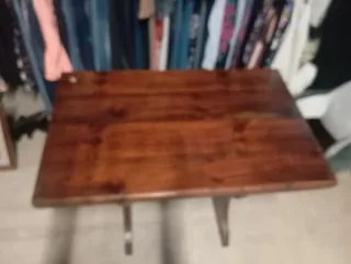 Tavolo in legno massello