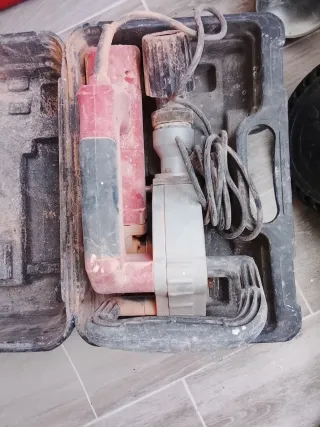 Cortadora Hieulti para tubos de electricidad