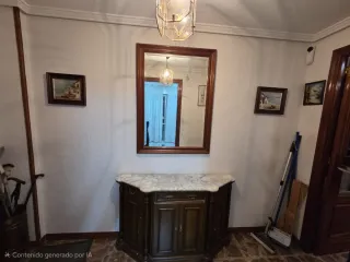 Mueble Taquillón de Madera y Mármol