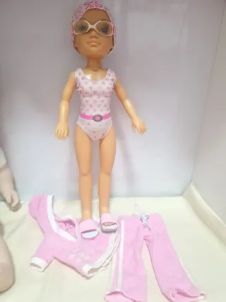 Muñeca Nancy Nadadora Rosa