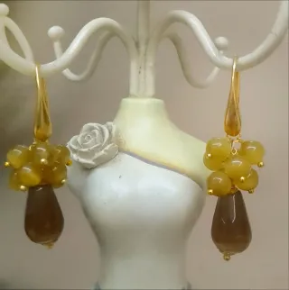 Orecchini grazzpolo occhio di gatto senape oro