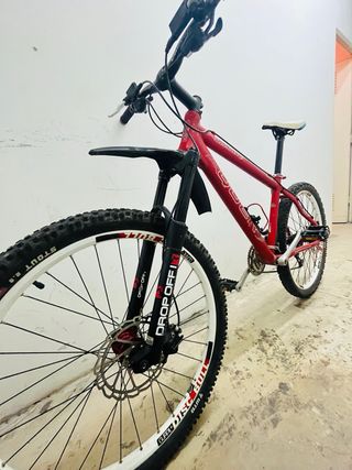 Bicicleta montaña con Marzocchi