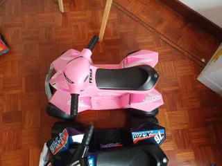 2 Cuatriciclos Eléctricos Infantiles