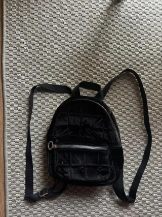 Mochila terciopelo acolchada