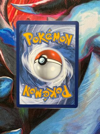 Pack Palkia, Dialga, Giratina y Arceus VSTAR gold