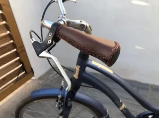 Bicicleta Paseo Mujer Azul, tipo holandesa.