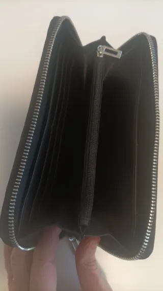 Cartera Mujer GUESS Negra Cremallera