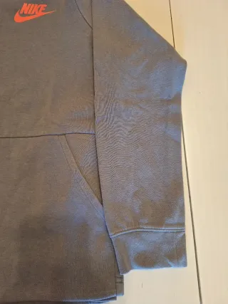 Sudadera Nike Gris Azulado Talla 13-15