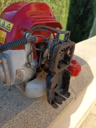 Desbrozadora Maruyama BC2300RS