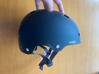 Casco Negro para Patinar