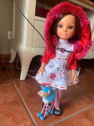 Muñeca Nancy Caperucita Roja