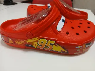 Crocs Rayo McQueen con luces Talla 41-42
