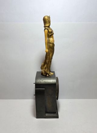 Orologio Kienzle Con scultura Déco in Metallo Dora