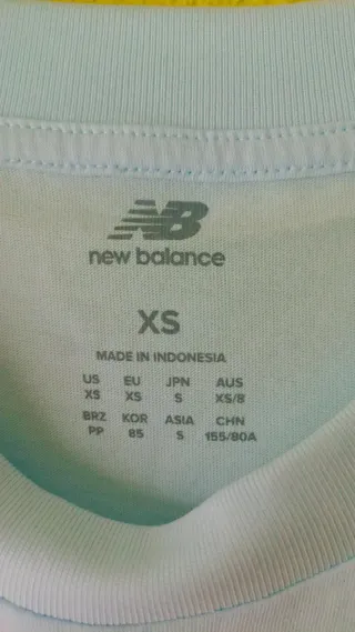 Camiseta New Balance Mujer