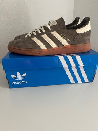 Adidas Spezial Marrones Beige
