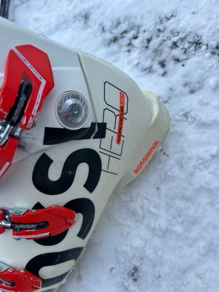 Botas de esquí Rossignol blancas y rojas