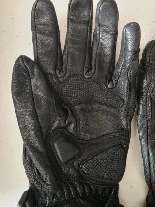 Guantes de moto Garibaldi.