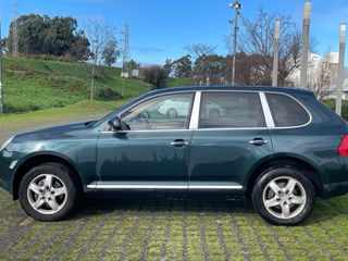 Porsche Cayenne 2005