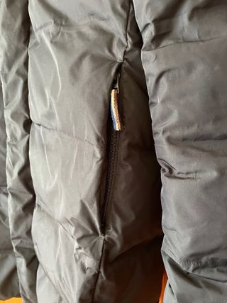 Abrigo El Ganso Azul Oscuro Plumas