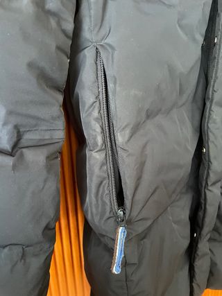 Abrigo El Ganso Azul Oscuro Plumas