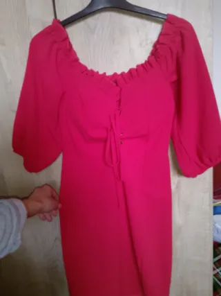 Vestido rojo con volantes