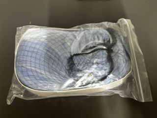 Peluca azul corta + 2 ponytails 110 cm / 43,31"