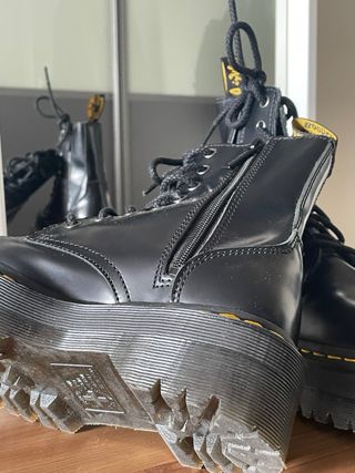 Botas nuevas Dr. Martens con plataforma
