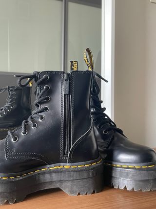 Botas nuevas Dr. Martens con plataforma
