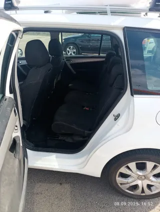 Citroen Grand C4 Picasso 2012