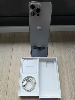 iPhone 15 Pro Max Titanio 256GB