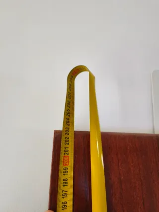 Puertas de madera con marcos 70€ ambas.