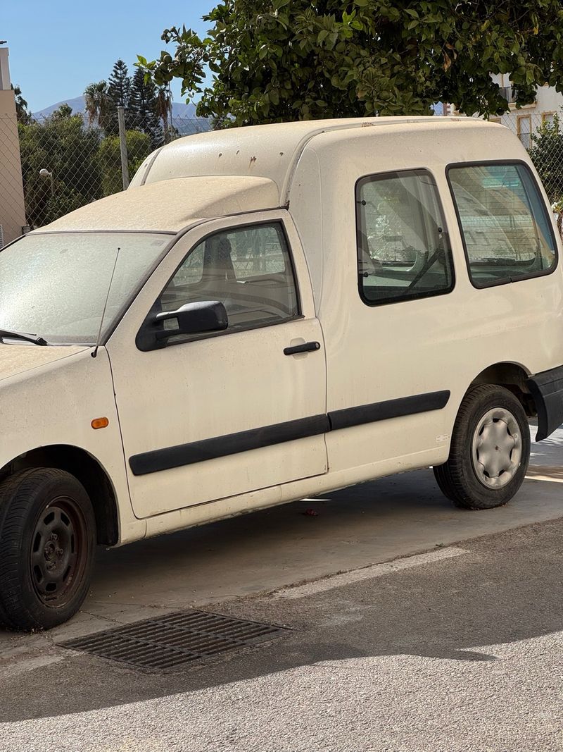 SEAT Inca 2000 - foto 1