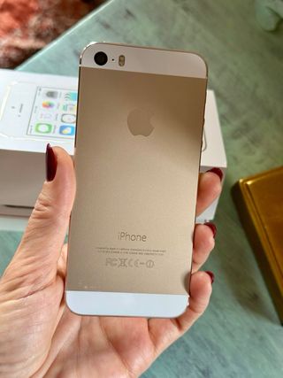iPhone 5s 16GB Oro y Blanco