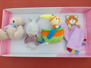 Lote de juguetes para bebé