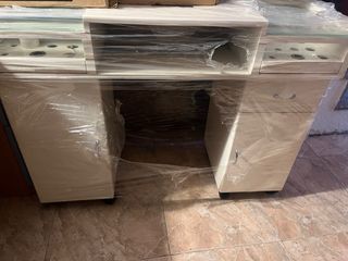 Mesa de manicura profesional