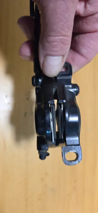 Pinza Freno Shimano XT M8100