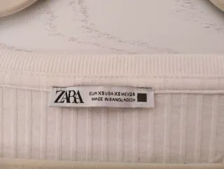 Top Zara canalé escote cuadrado blanco