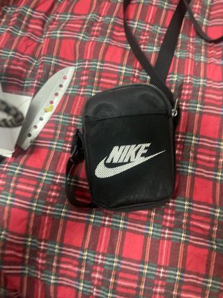 Riñonera Nike Negra Original