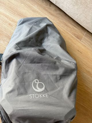 Trona Stokke Verde y Madera