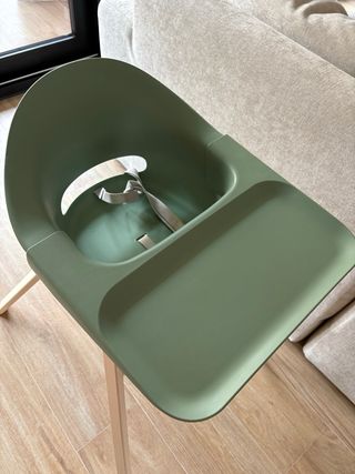 Trona Stokke Verde y Madera