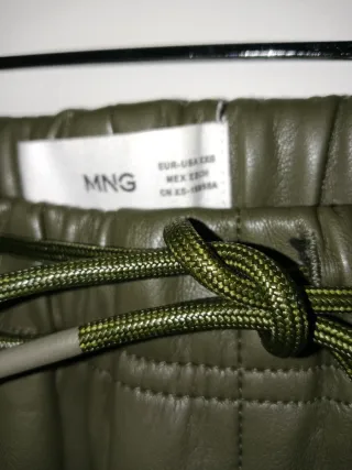 Pantalón Mango Verde Oliva