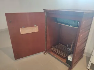 Máquina de coser y bordar Refrey Transforma.