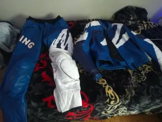 Traje moto deportivo talla 54 con proteciones