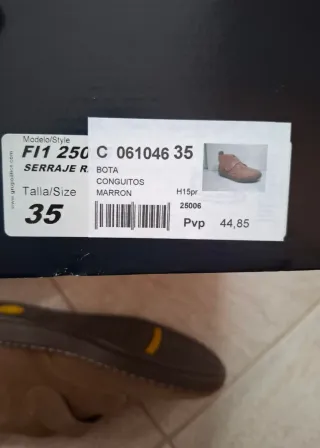 Zapatos Conguitos Piel Marrón Niño talla 35