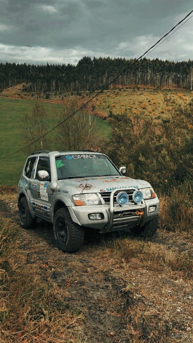 Mitsubishi Montero 3.5 V6 - foto 1
