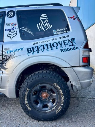 Mitsubishi Montero 2002