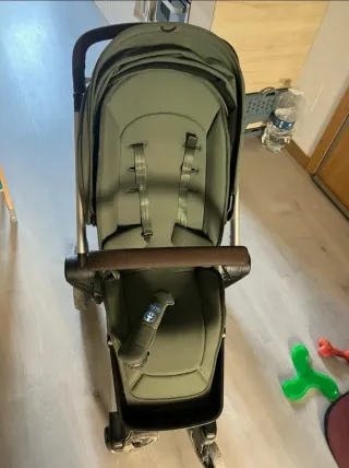 Carrito Joolz Hub+ con barra y bolso