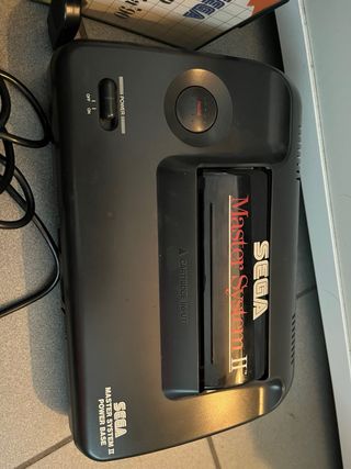 SEGA Master System II con joystick