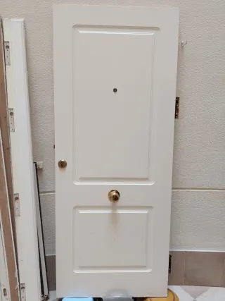 Puerta seguridad blanca 0,82x2,0