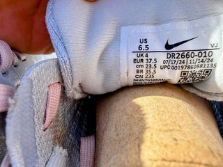 Nike Invincible Run 3 Gris/Rosa